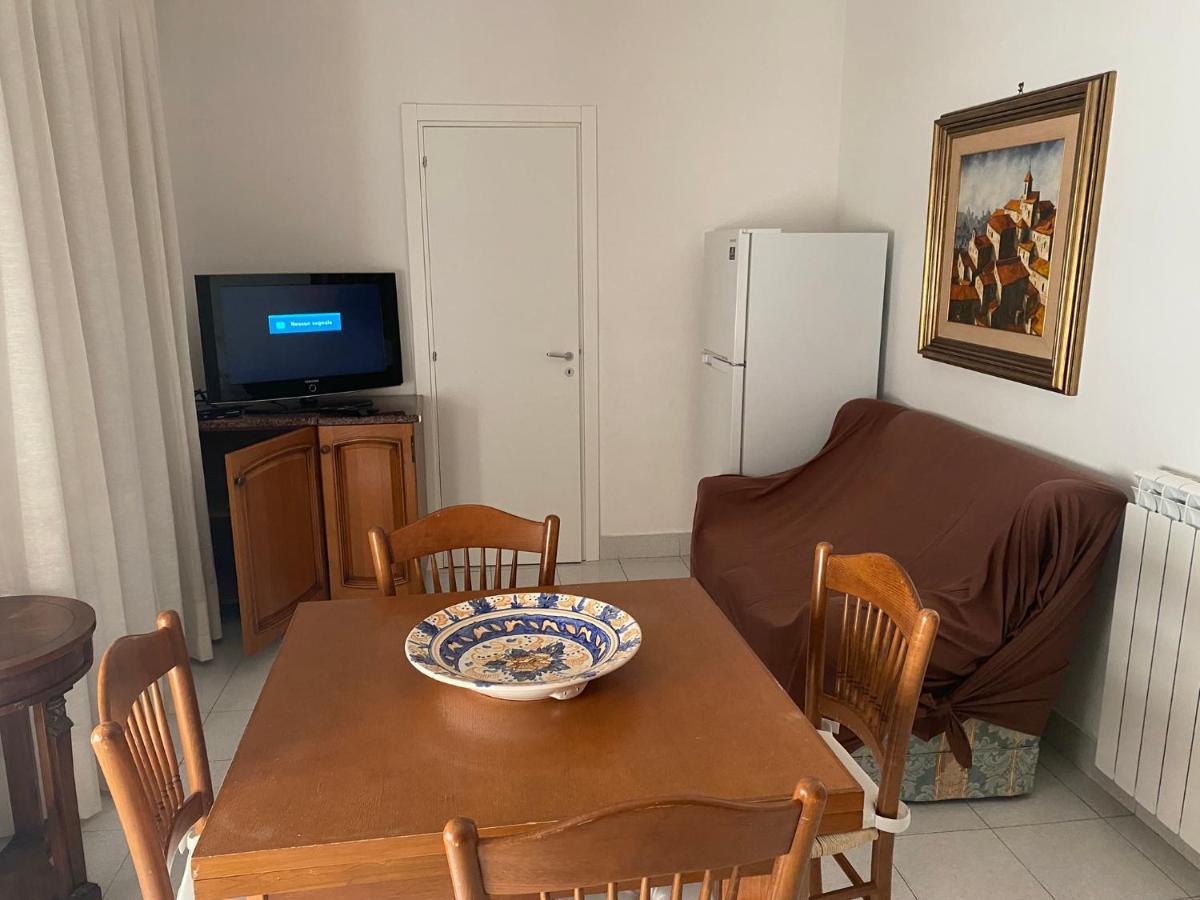 Ferienwohnung Mareluce Letojanni Exterior foto